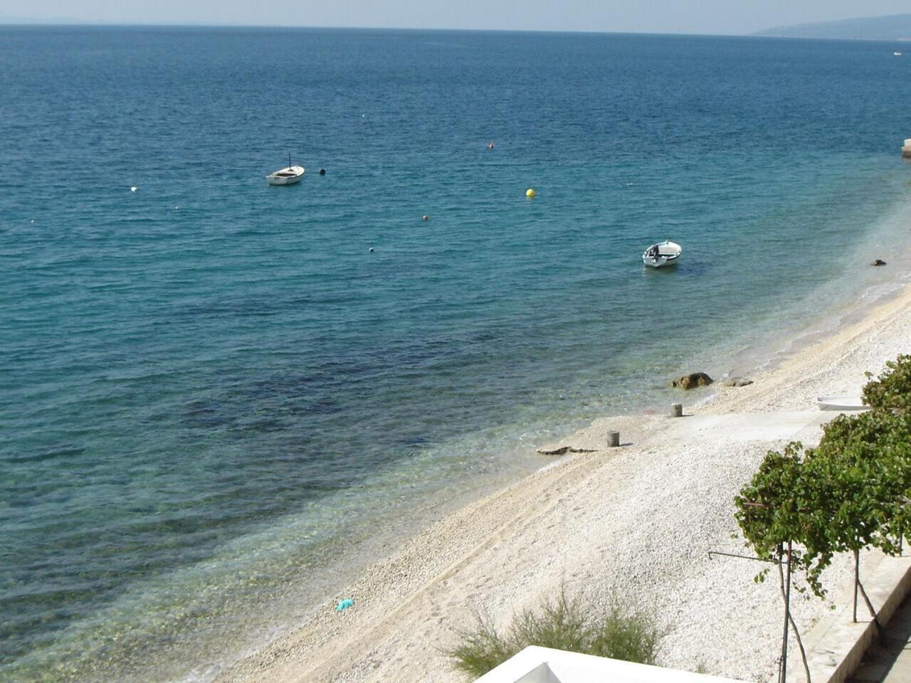 Apartment Danka - Affordable And At The Beach Brist Exterior foto